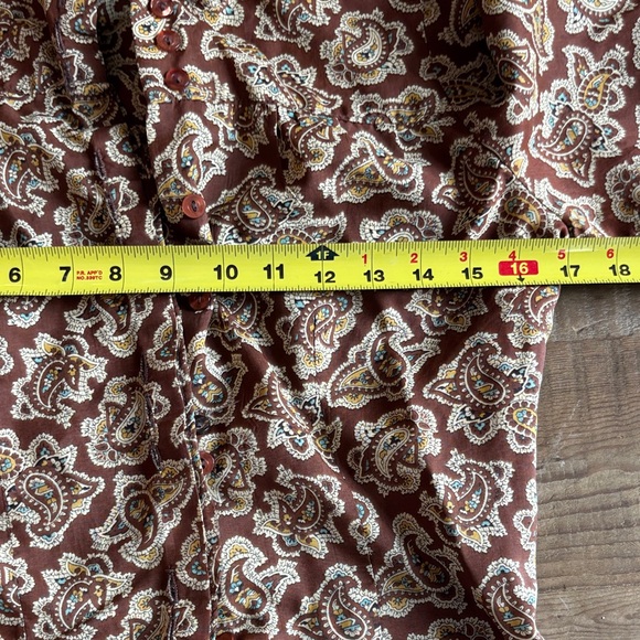 Gorgeous Vintage, feminine Paisley Long Sleeve Blouse 🤩 - Picture 9 of 10